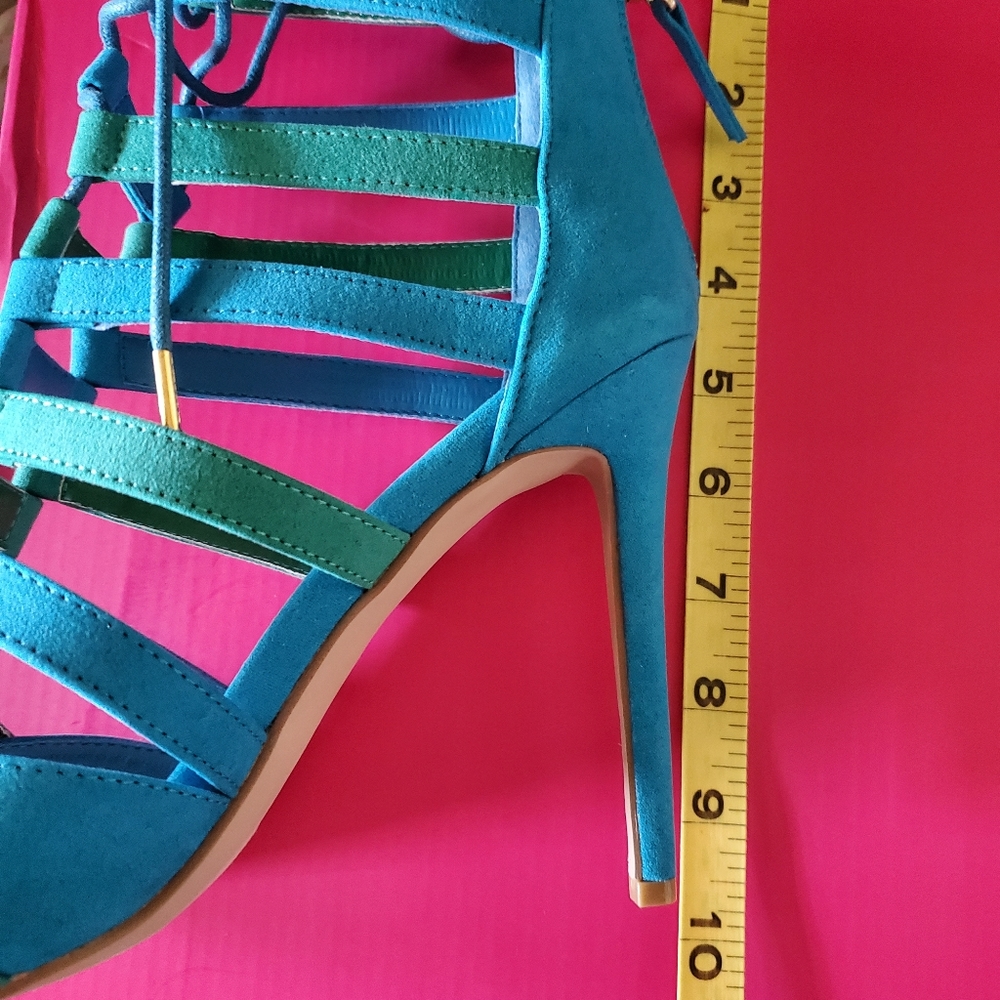 Dress sandals blue green
